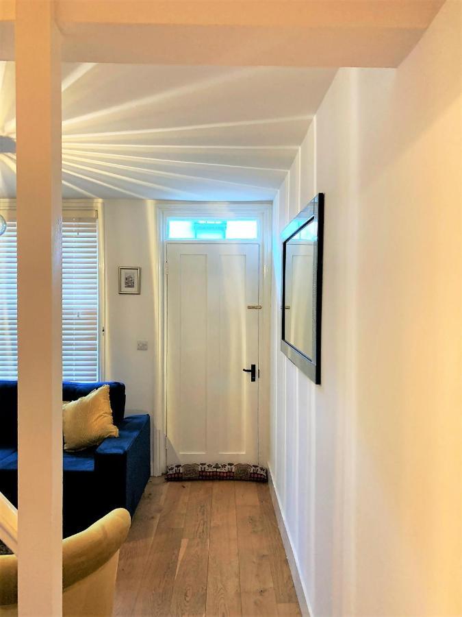 Riverside Channel5: Sunny Canterbury Cottage with Free Parking Exterior photo